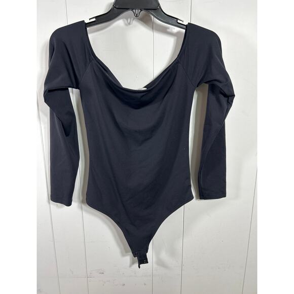 Aritzia Babaton Contour Squareneck Black long sleeve thong bodysuit. Size M. - Picture 2 of 6
